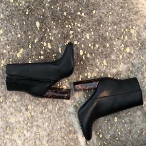 Tortoiseshell booties